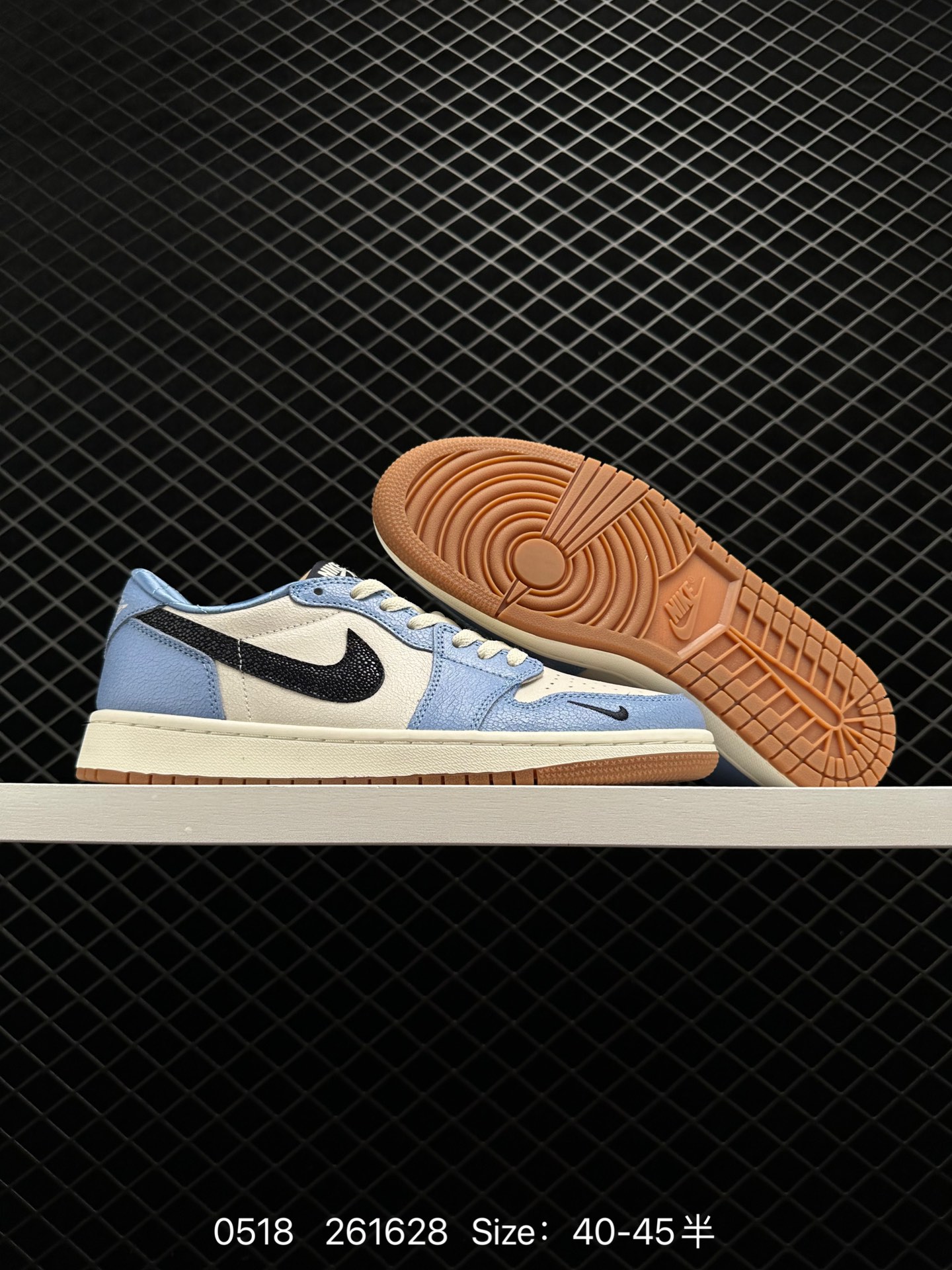 Nike Air Jordan 1 Mid AJ1